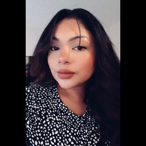 Meet your Posher, Sarai